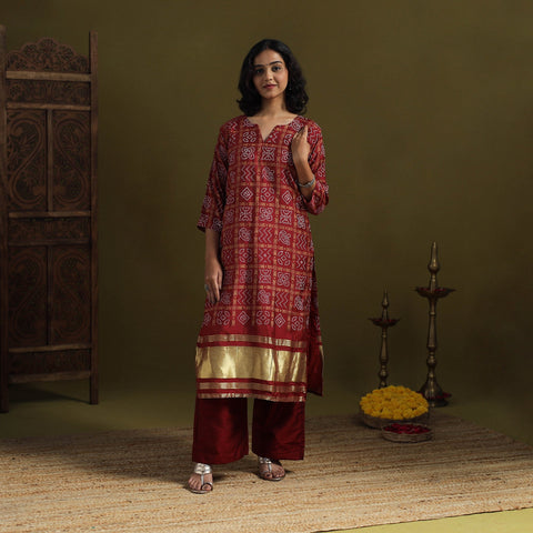 Red - silk bandhani kurta set with lagdi patta (set of 2)