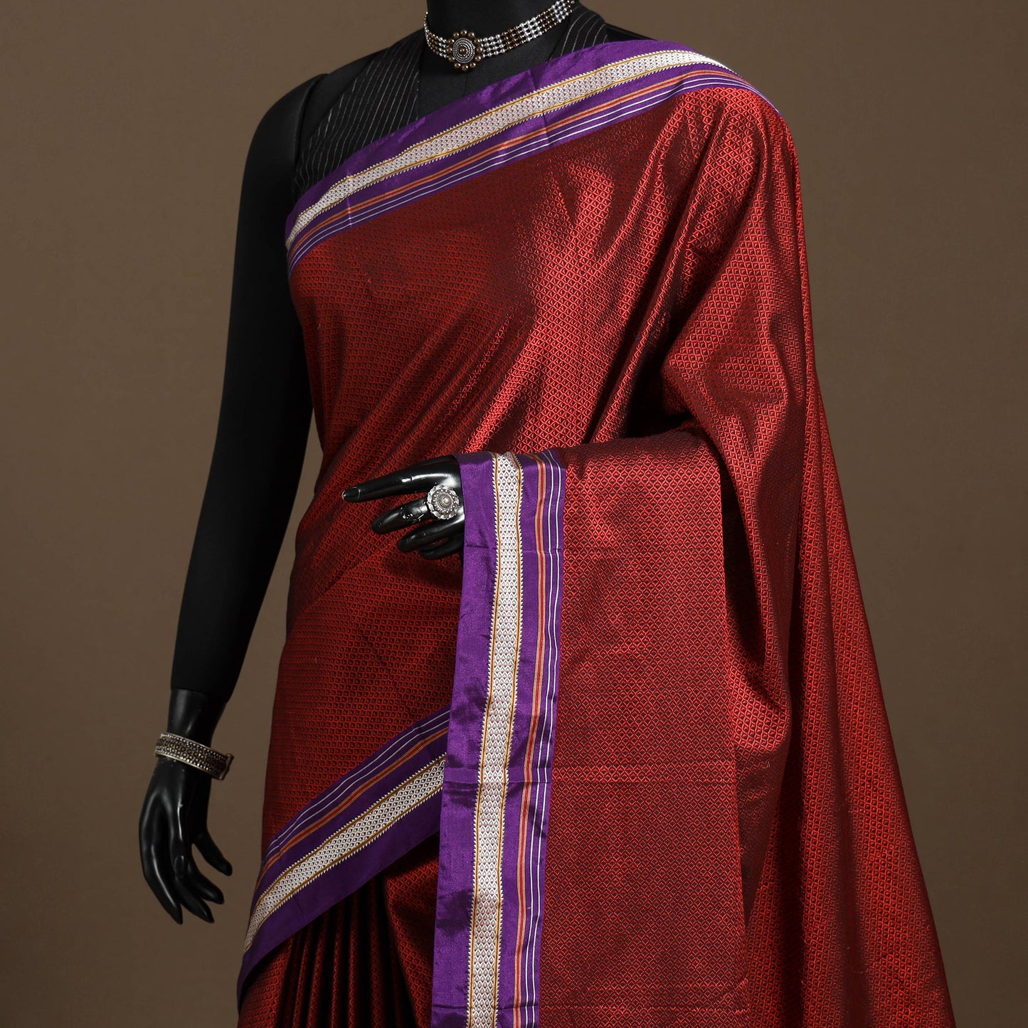 Red - silk cotton khun saree with ilkal pallu chikki paras