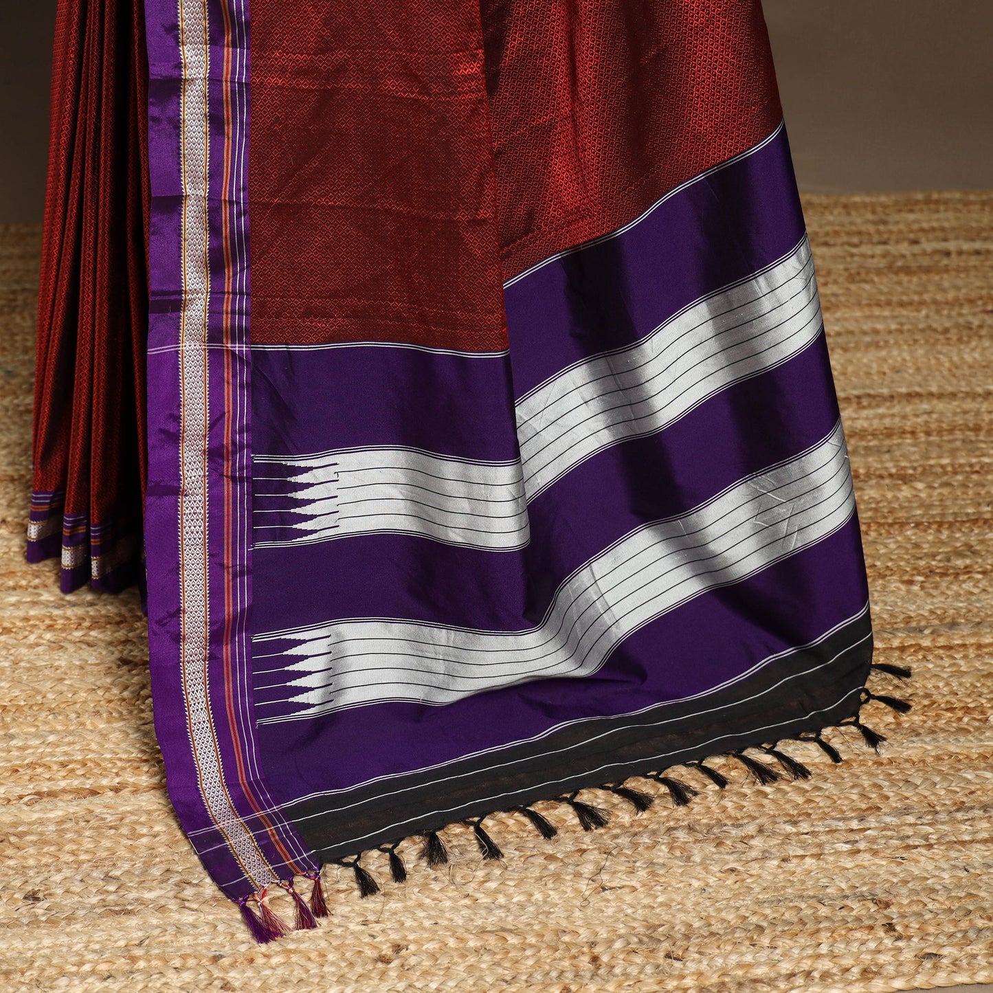 Red - silk cotton khun saree with ilkal pallu chikki paras