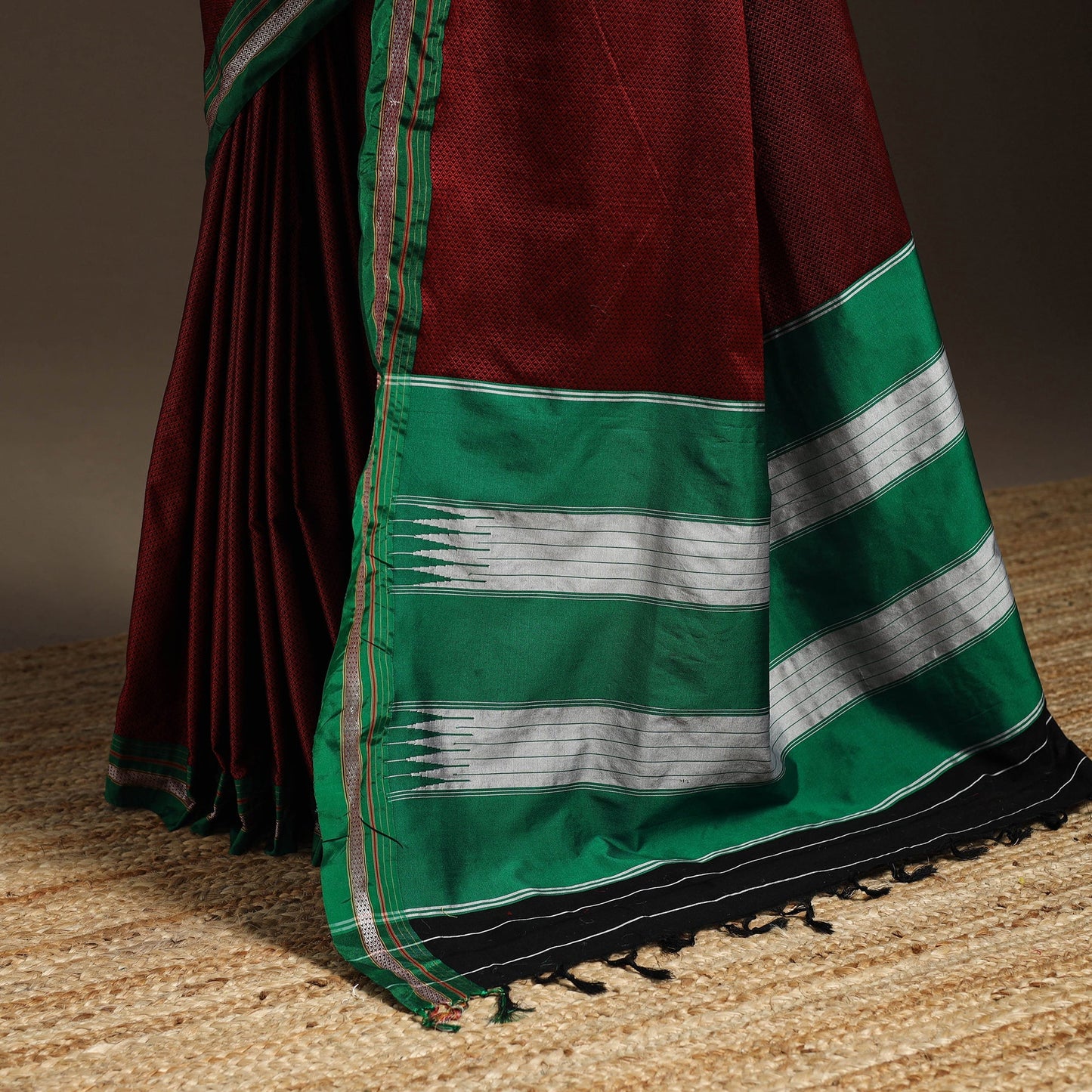 Silk cotton khun saree with ilkal pallu chikki paras border