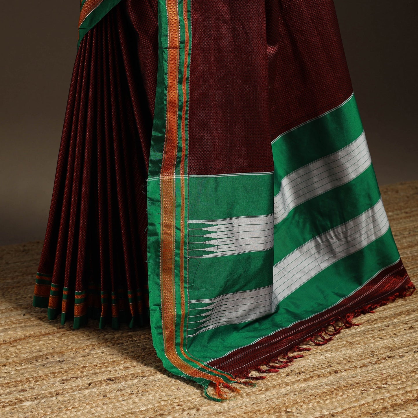 Silk cotton khun saree with ilkal pallu chikki paras border