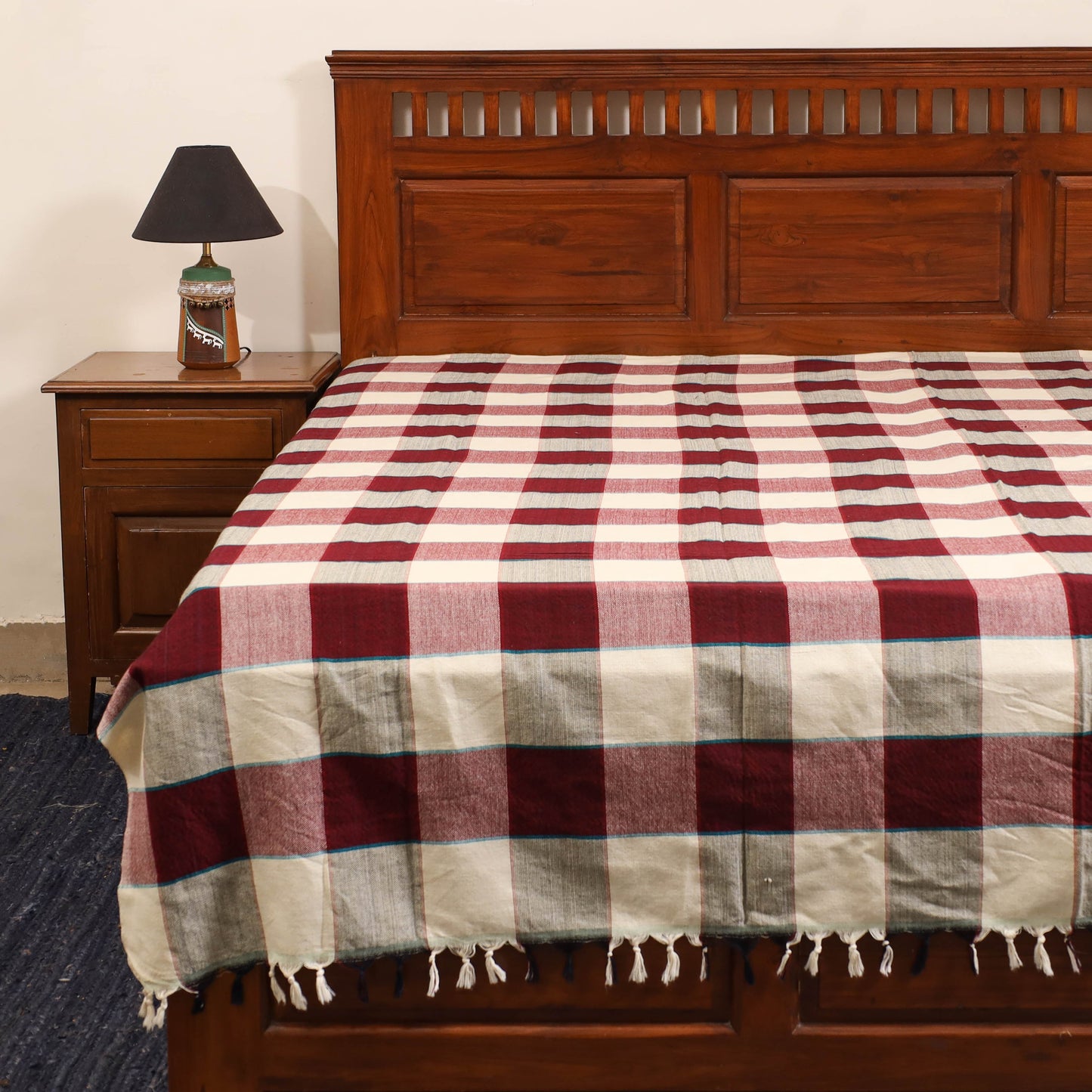 Red - single handloom cotton bed sheet (90 x 60 in) 65