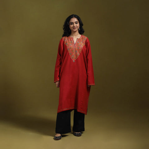 Sozni hand embroidered kashmiri merino wool pheran 15