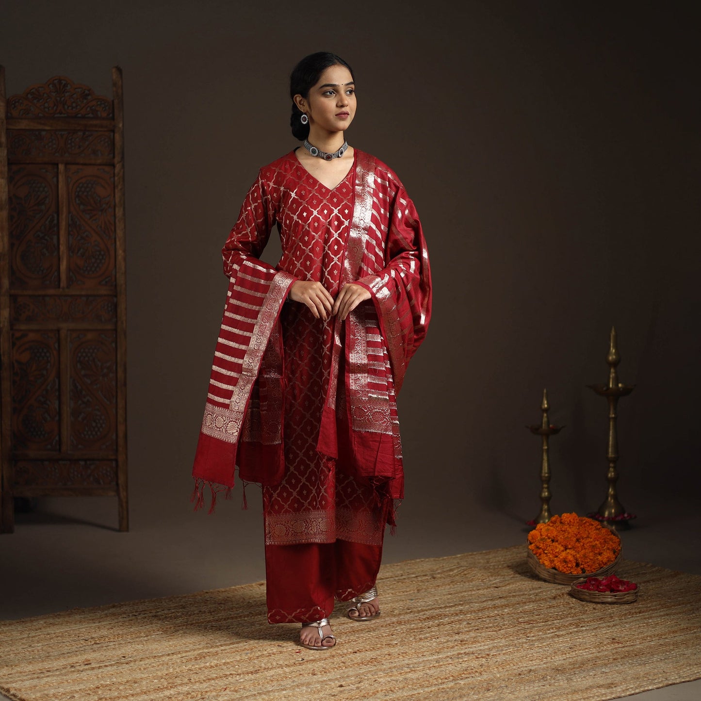 Red - tanchoi silk cotton banarasi kurta set for women (set