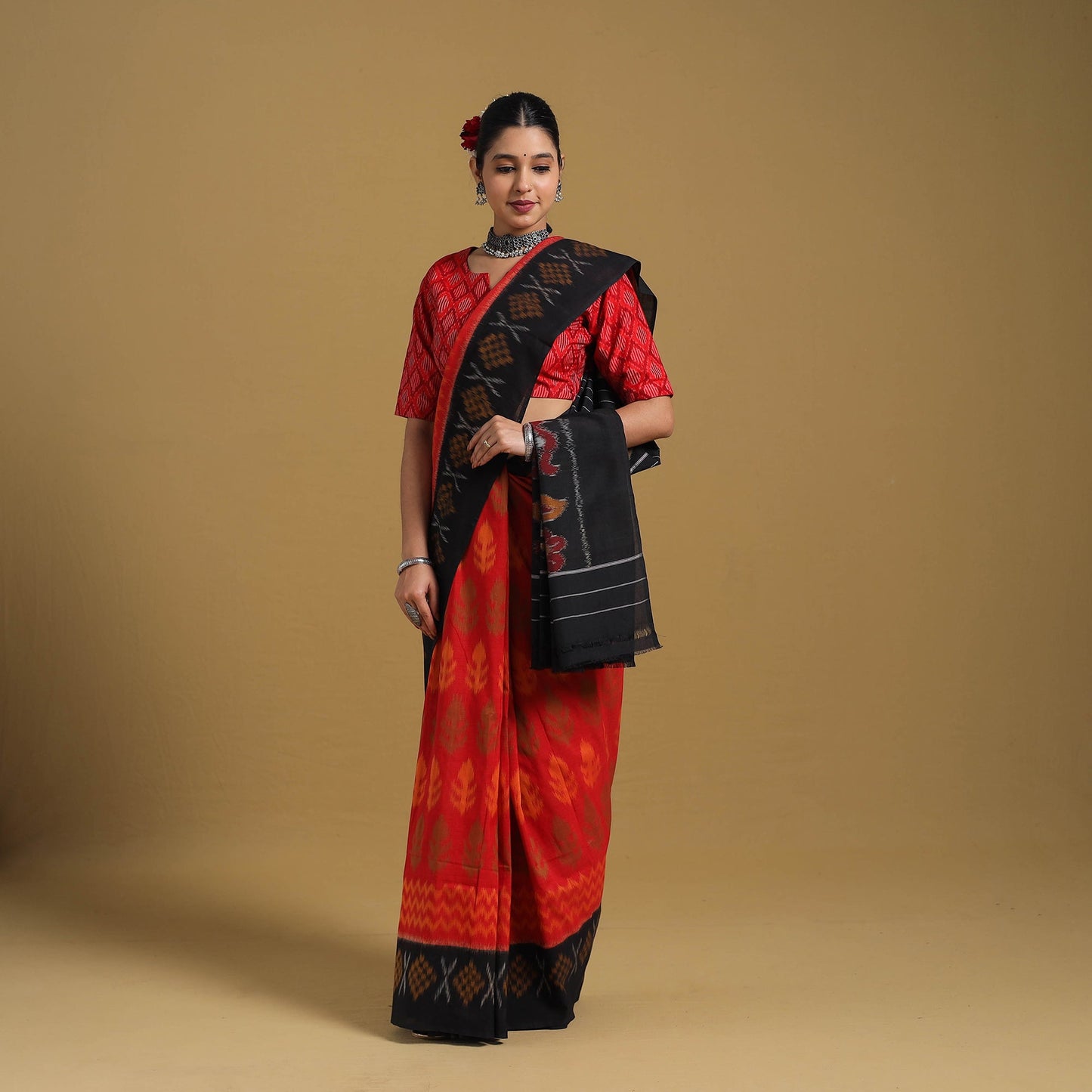 Red Telia Rumal Handloom Cotton Pochampally Double Ikat Saree