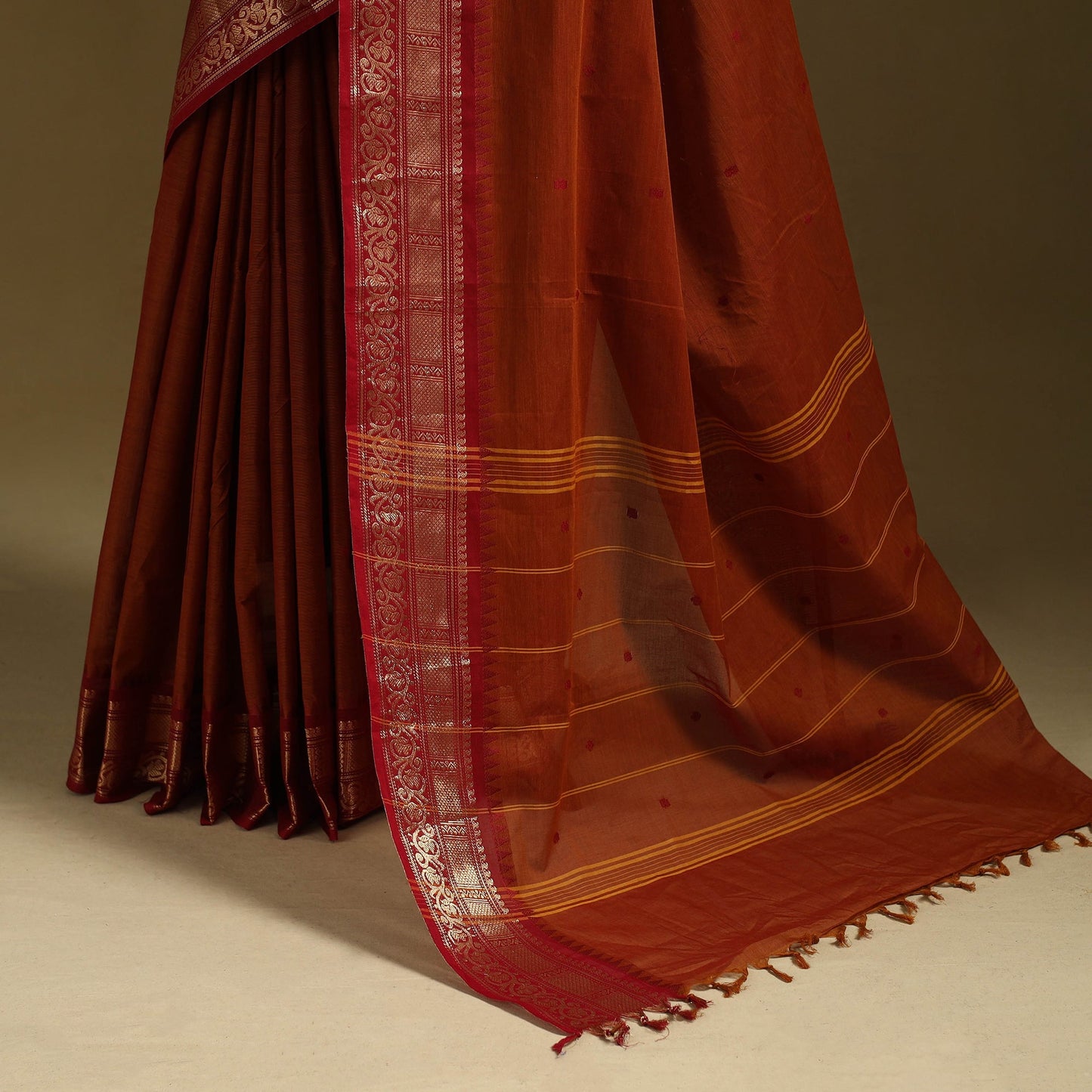 Thread buti cotton kanchipuram saree with border 35