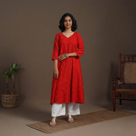 Red - thread buti work cotton plain kurta set (set of 2) 03