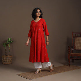 Red - thread buti work cotton plain kurta set (set of 2) 03