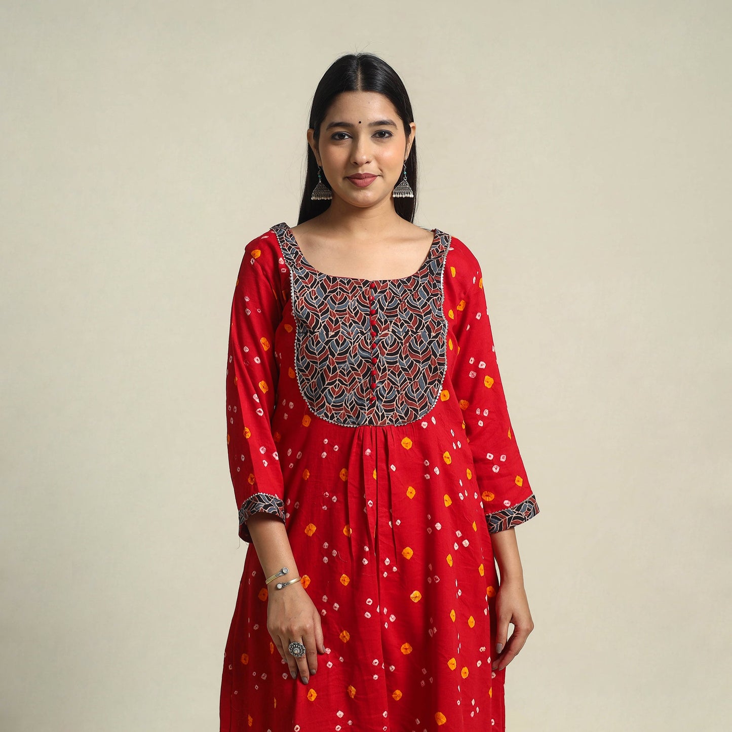 Red Tie-dye Cotton Patchwork A-Line Bandhani Kurta for Women