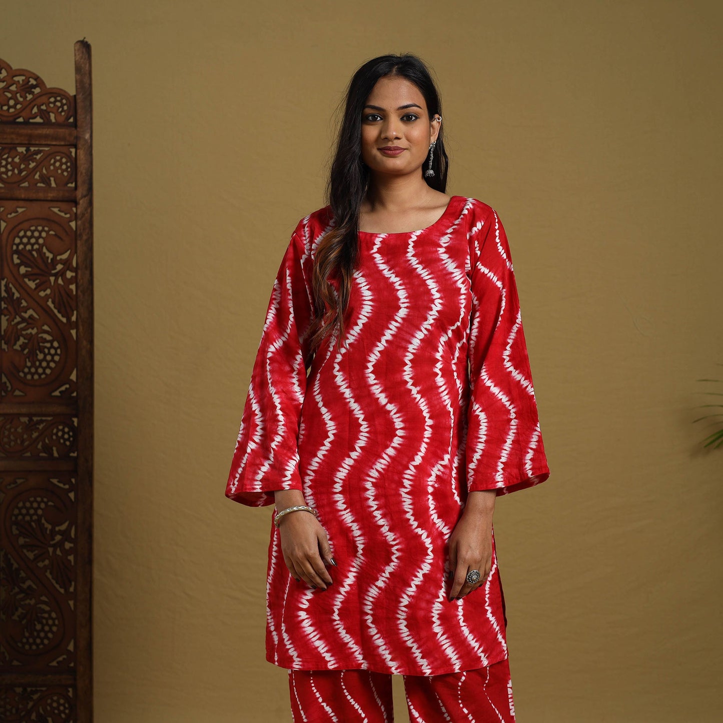 Buy Red Tie & Dye Cotton Shibori Co-Ord Set Online in India