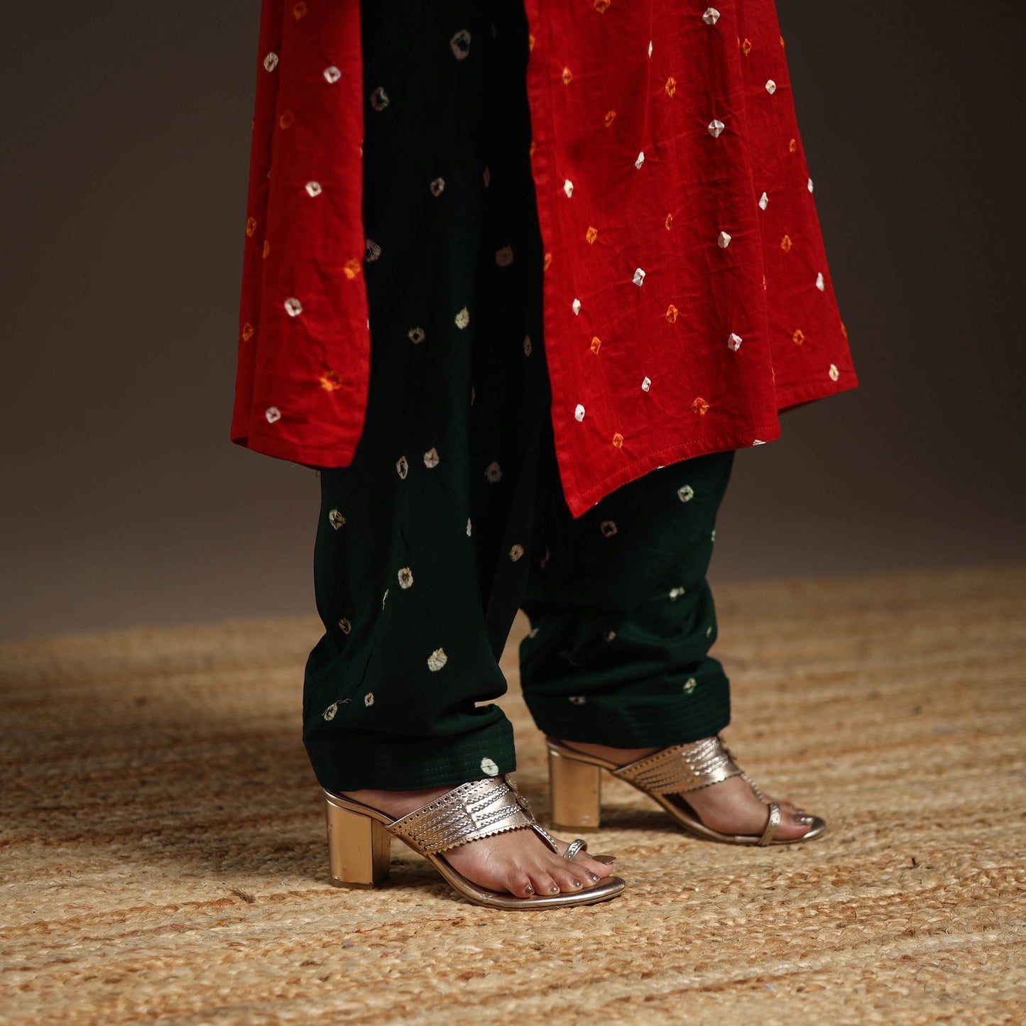 Red - tie-dye embroidered cotton bandhani kurta set (set