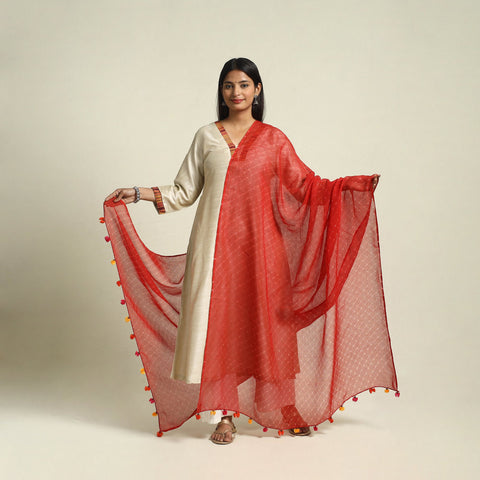 Buy Tie & Dye Mothra Red Kota Doria Cotton Leheriya Dupatta
