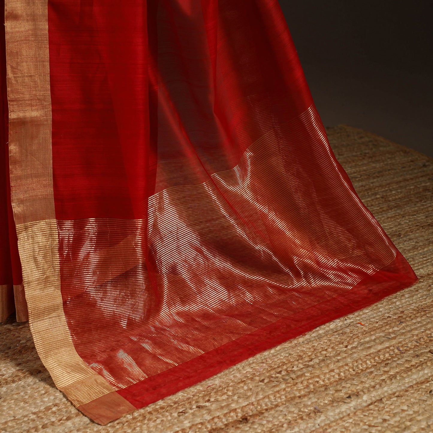 Red - traditional handloom chanderi silk saree with zari