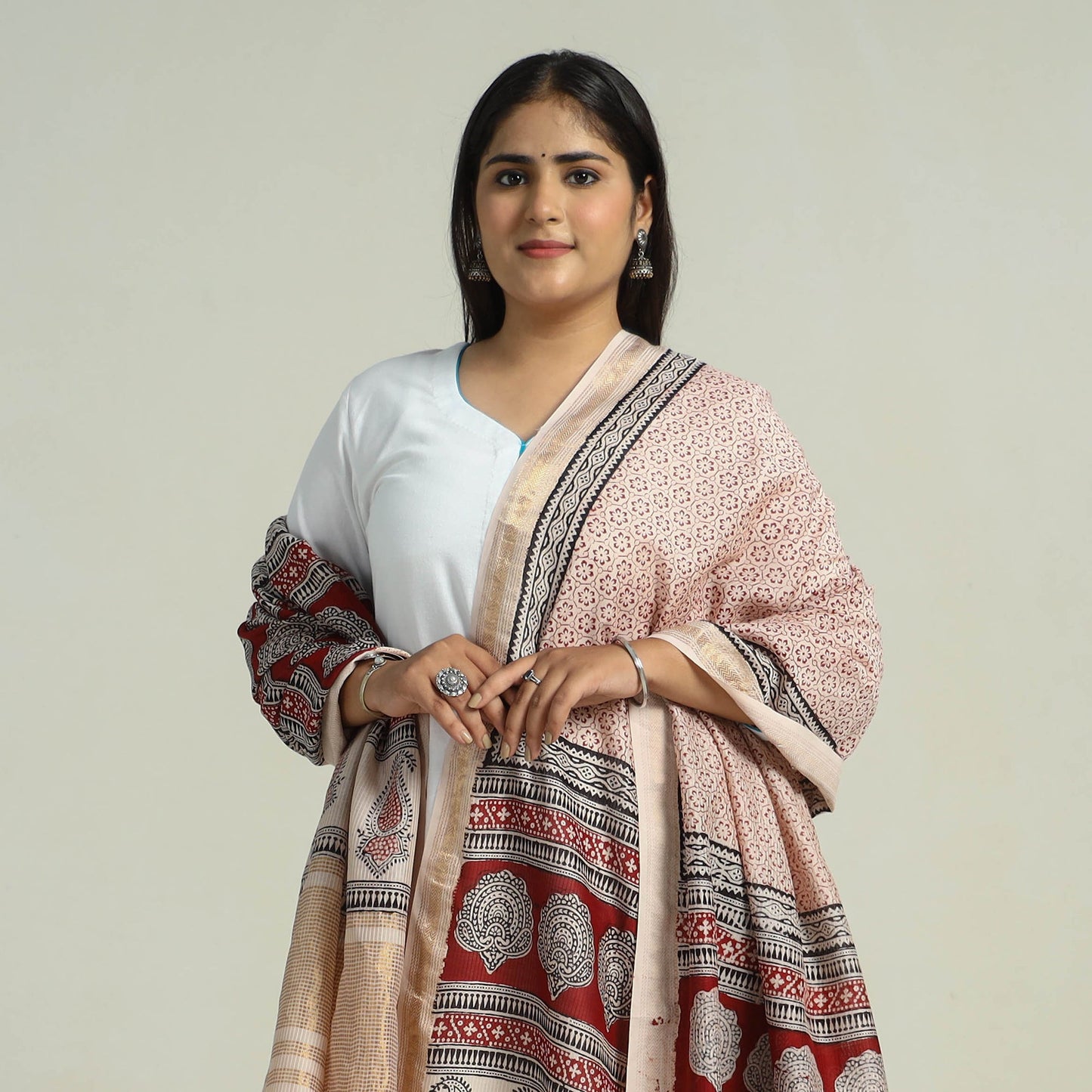 Red - traditional maheshwari silk bagh dupatta 12