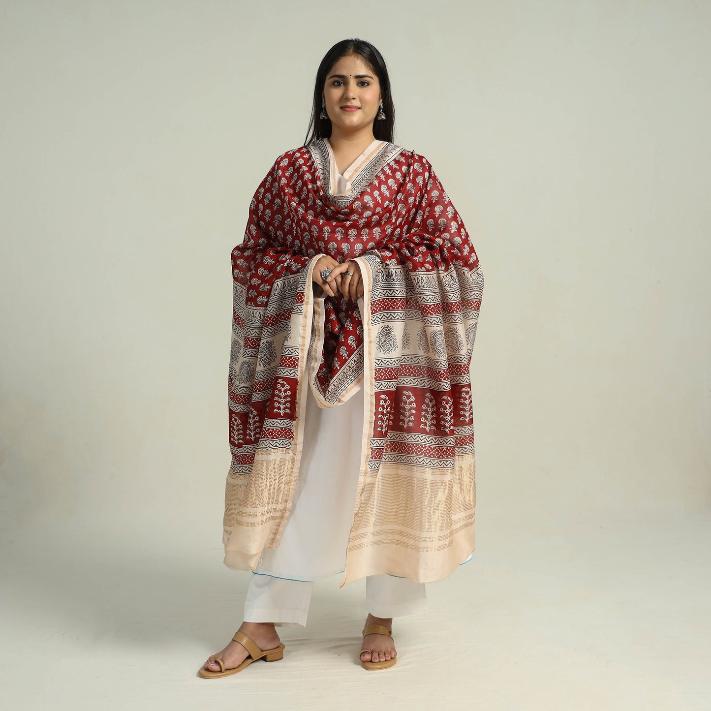 Red - traditional maheshwari silk bagh dupatta 17