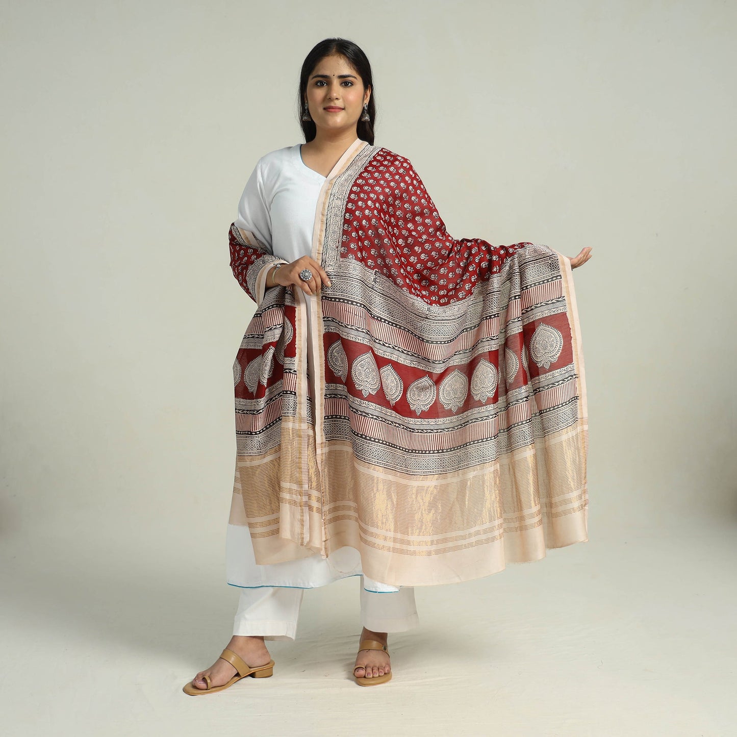 Red - traditional maheshwari silk bagh dupatta 29