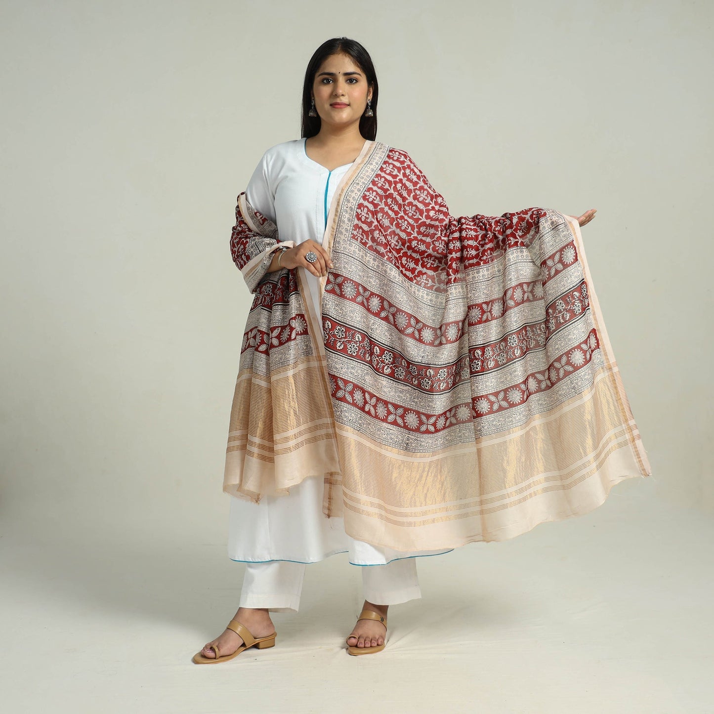 Red - traditional maheshwari silk bagh dupatta 06