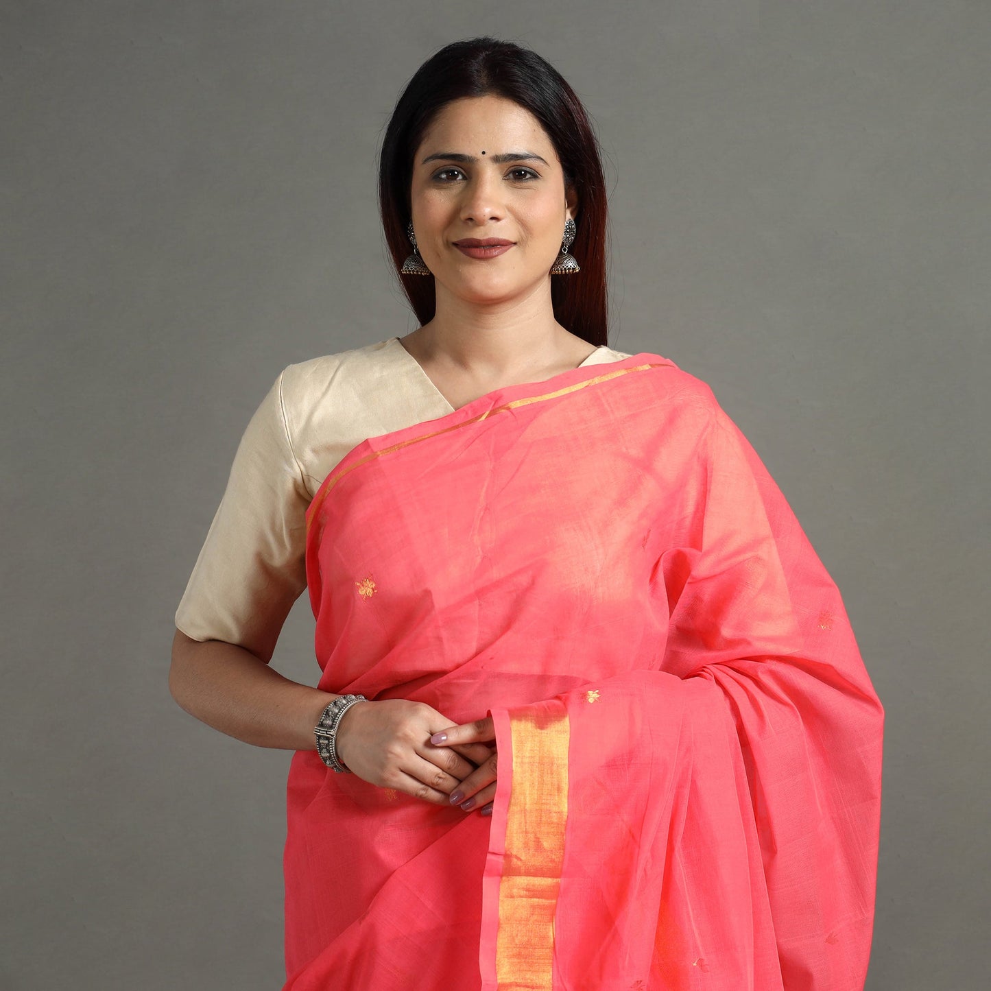  Traditional Venkatagiri Handloom Cotton Thread & Zari Buti Saree 30 Online at iTokri.com