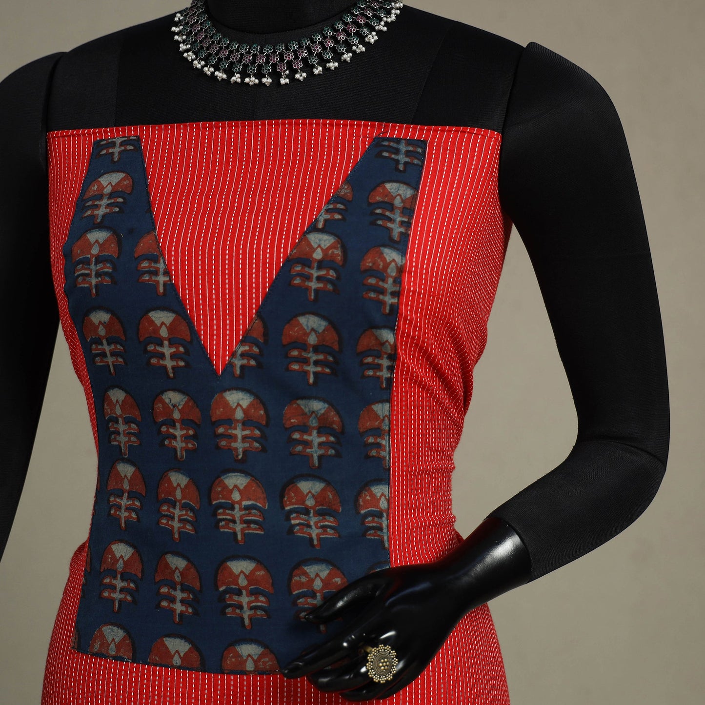 Red Unstitched Plain Cotton Kurta Material