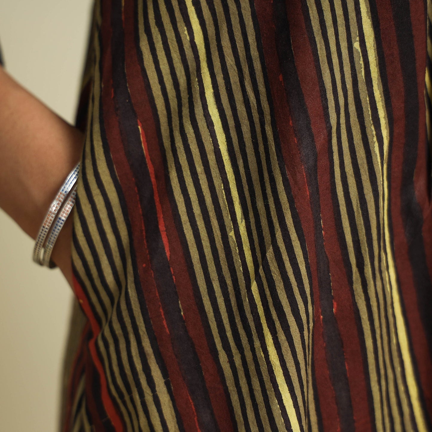  Jahota Block Printed Kantha Patchwork Cotton Kurta Online at iTokri.com