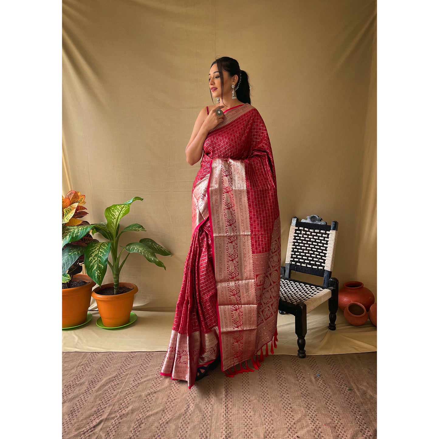 Khicha Checks Red Litchi Silk Handwork Saree