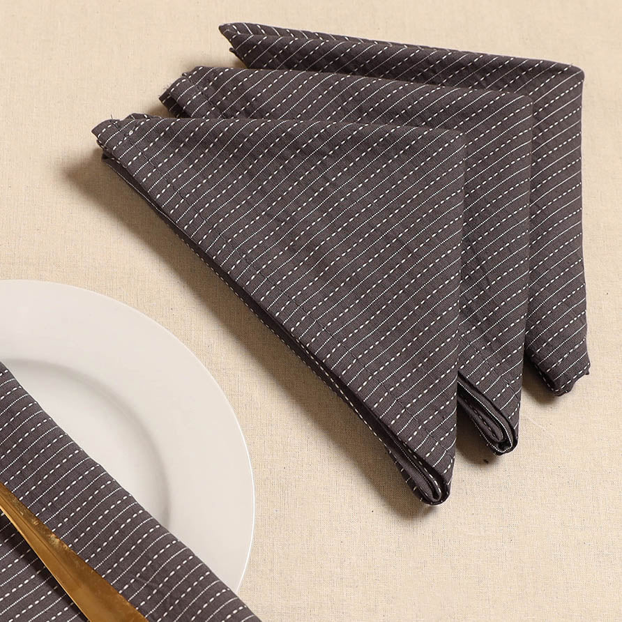 Running stitch table napkin (set of 4) 11 - handcrafted