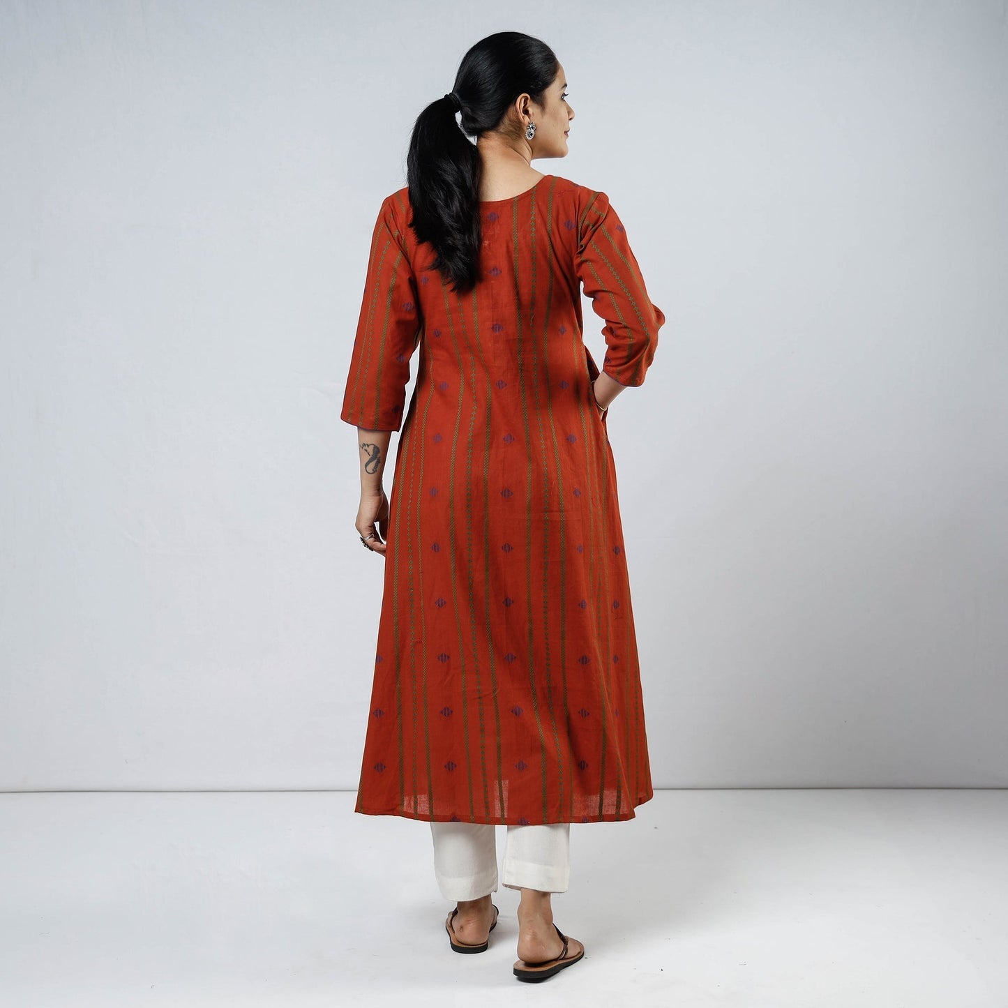 Buy Jacquard Cotton Long Kurta Online l iTokri.com