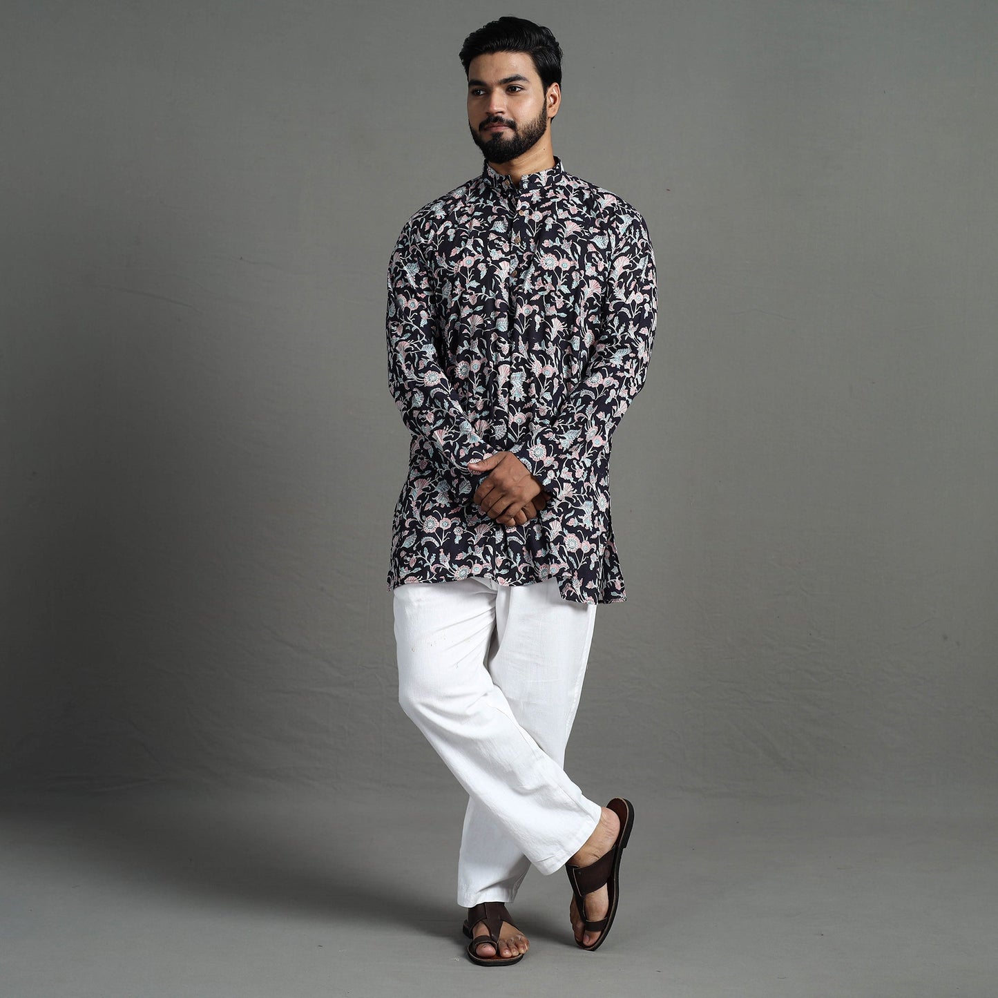  Sanganeri Block Printed Cotton Men Short Kurta 02 