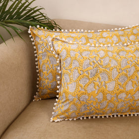 Sanganeri pillow cover with pom (set of 2) 08 - handcrafted