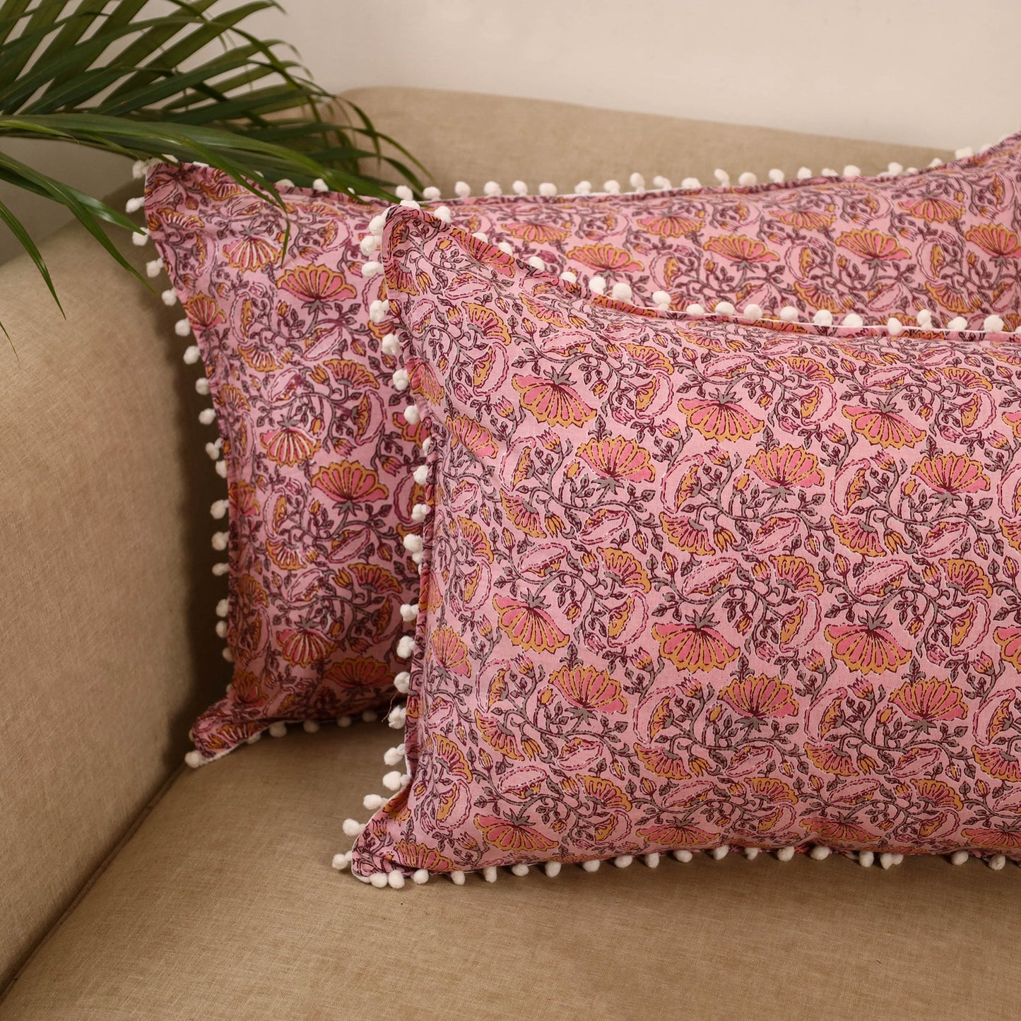 Sanganeri pillow cover with pom (set of 2) 14 - handcrafted