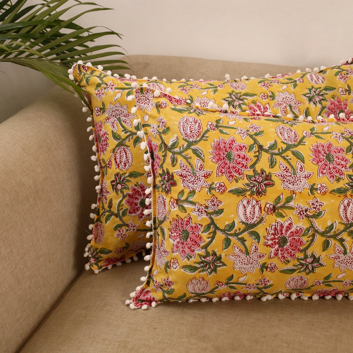 Sanganeri pillow cover with pom (set of 2) 27 - handcrafted