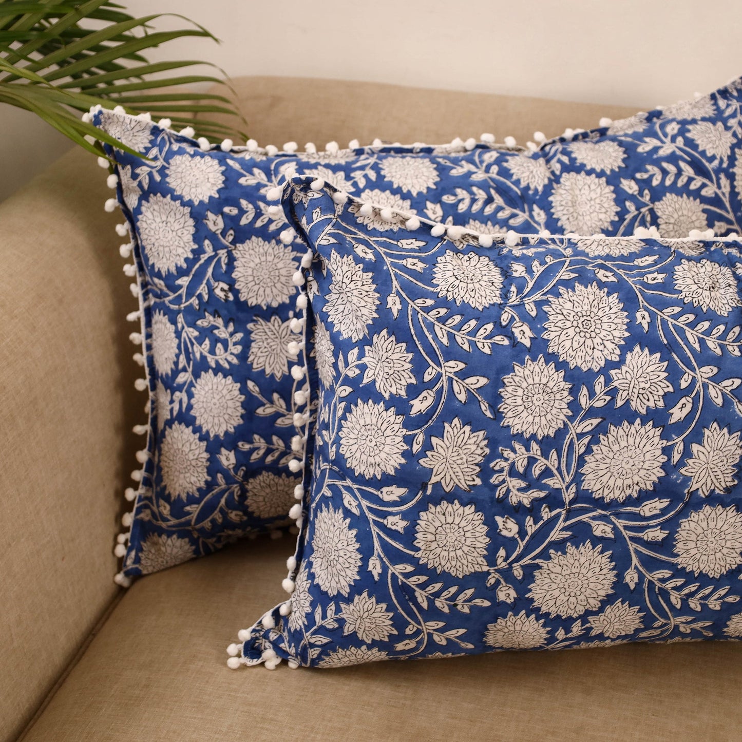 Sanganeri pillow cover with pom (set of 2) 28 - handcrafted