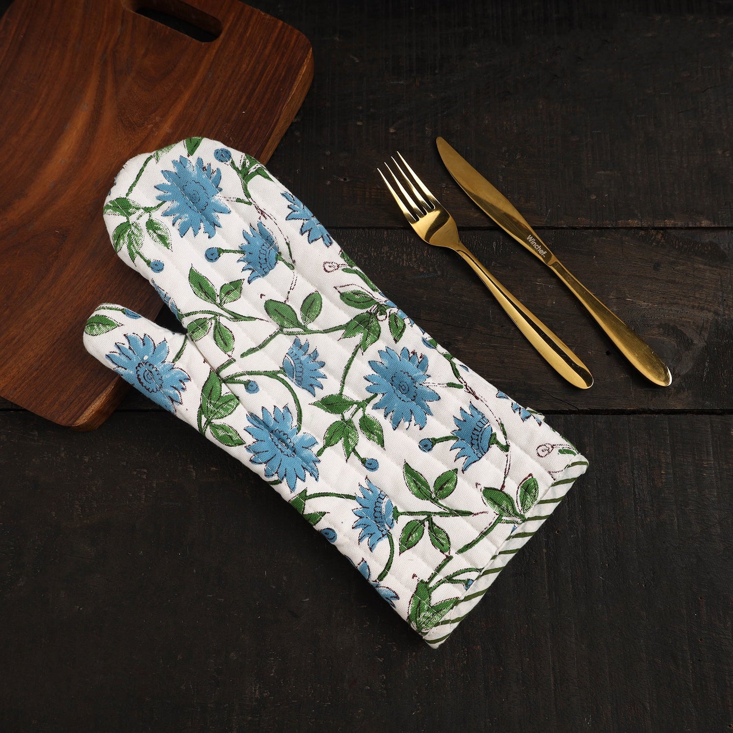 Sanganeri Print Quilted Cotton Oven Hand Glove