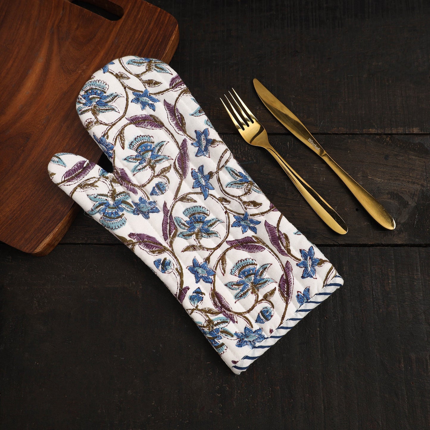 Sanganeri Print Quilted Cotton Oven Hand Glove