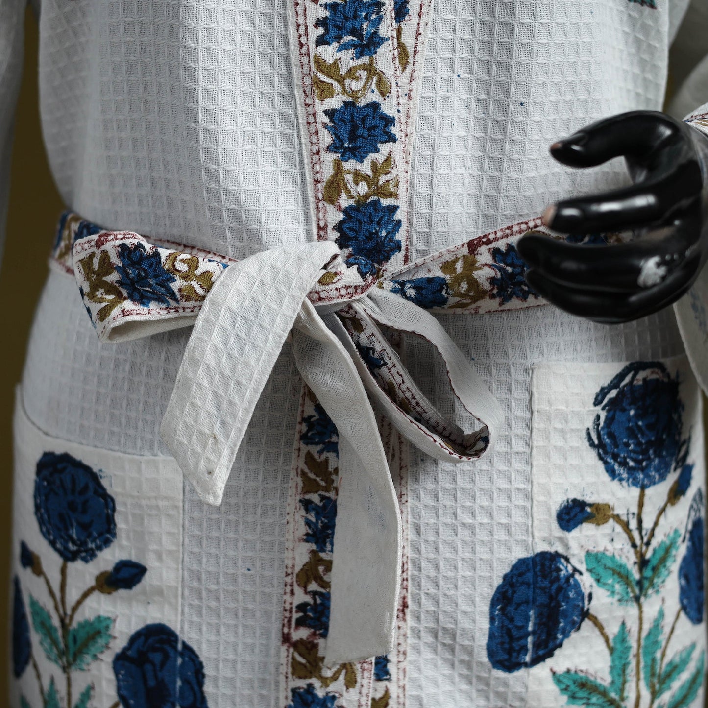 Sanganeri waffle weave handwoven bath robe 06 - handcrafted