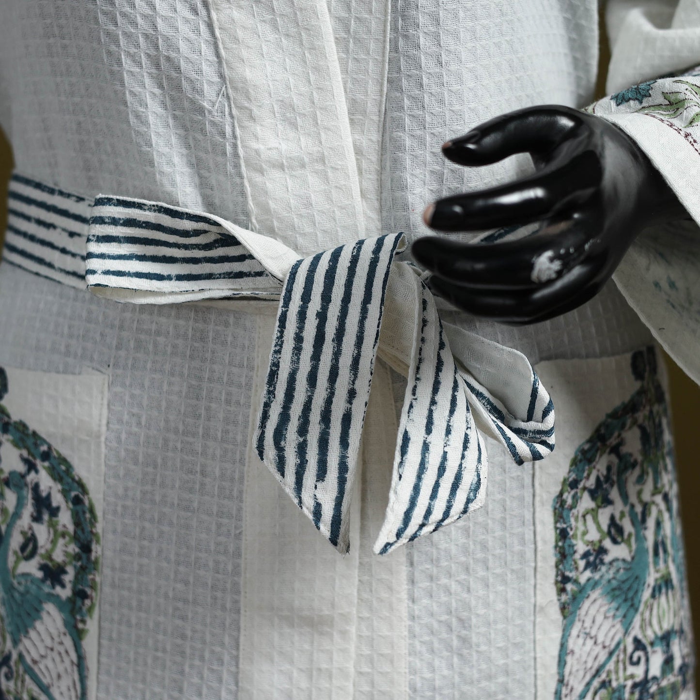 Sanganeri waffle weave handwoven bath robe 07 - handcrafted