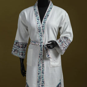 Sanganeri waffle weave handwoven bath robe 13 - handcrafted