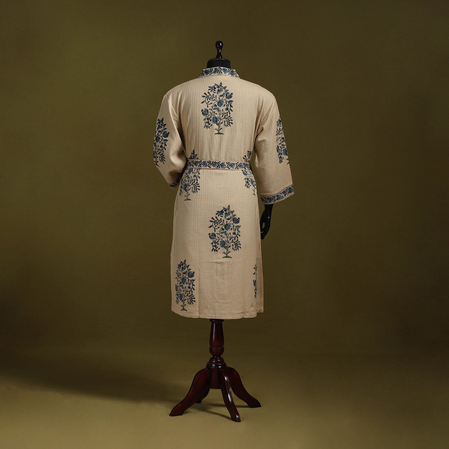 Sanganeri waffle weave handwoven bath robe 15 - handcrafted