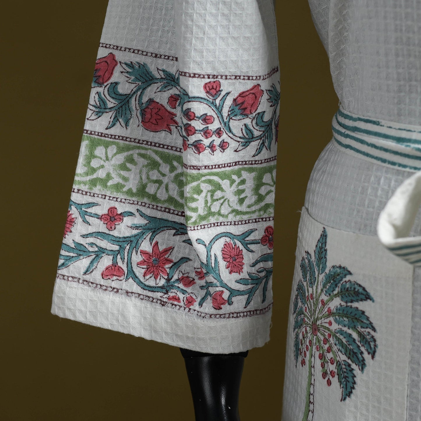 Sanganeri waffle weave handwoven bath robe 19 - handcrafted