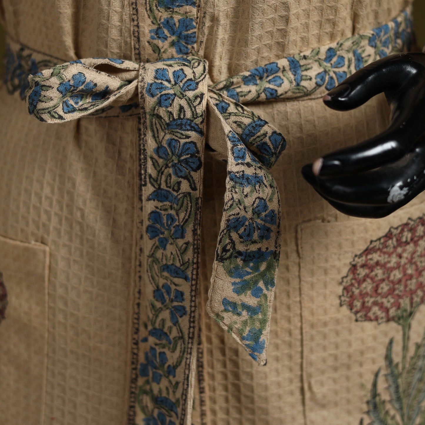 Sanganeri waffle weave handwoven bath robe 22 - handcrafted