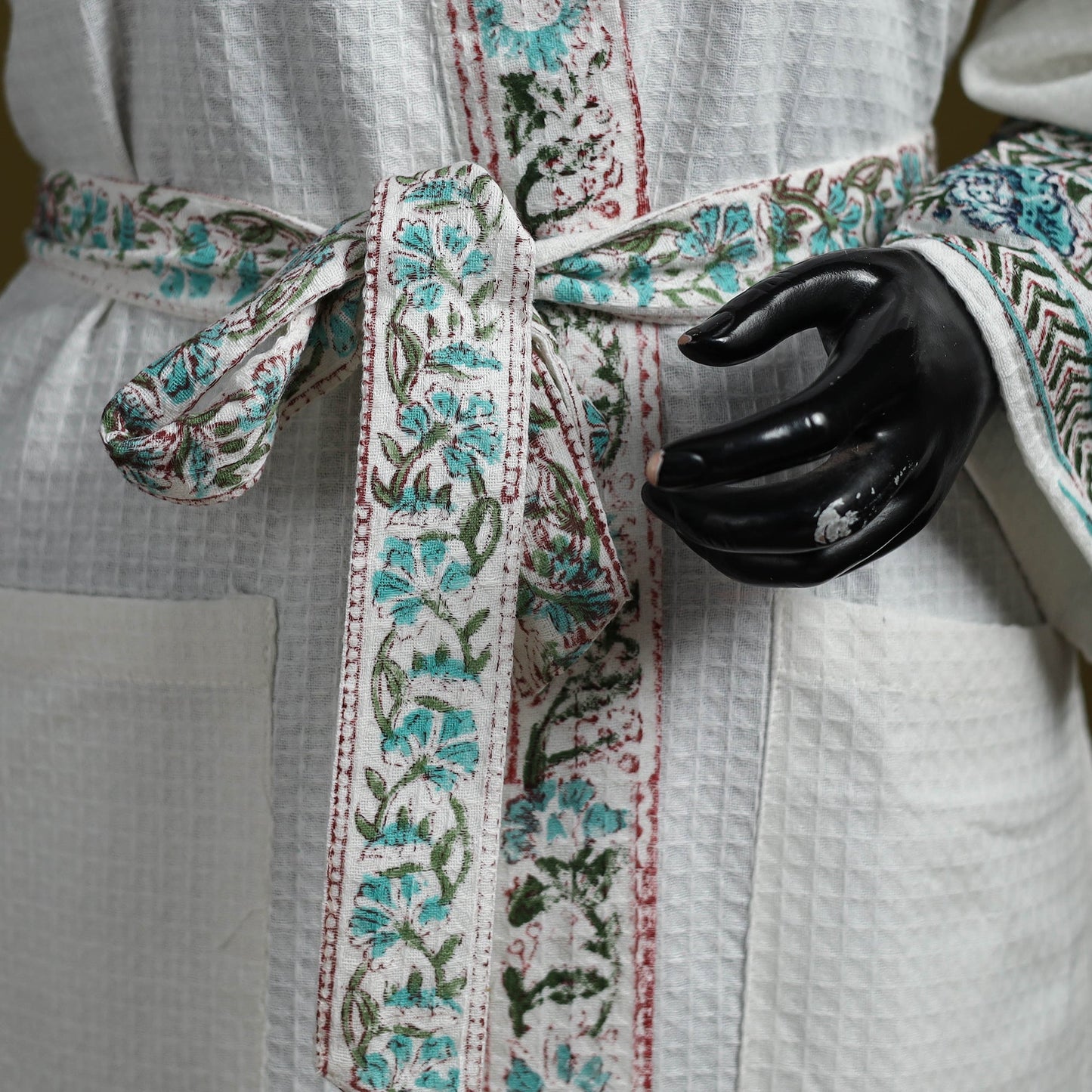 Sanganeri waffle weave handwoven bath robe 29 - handcrafted