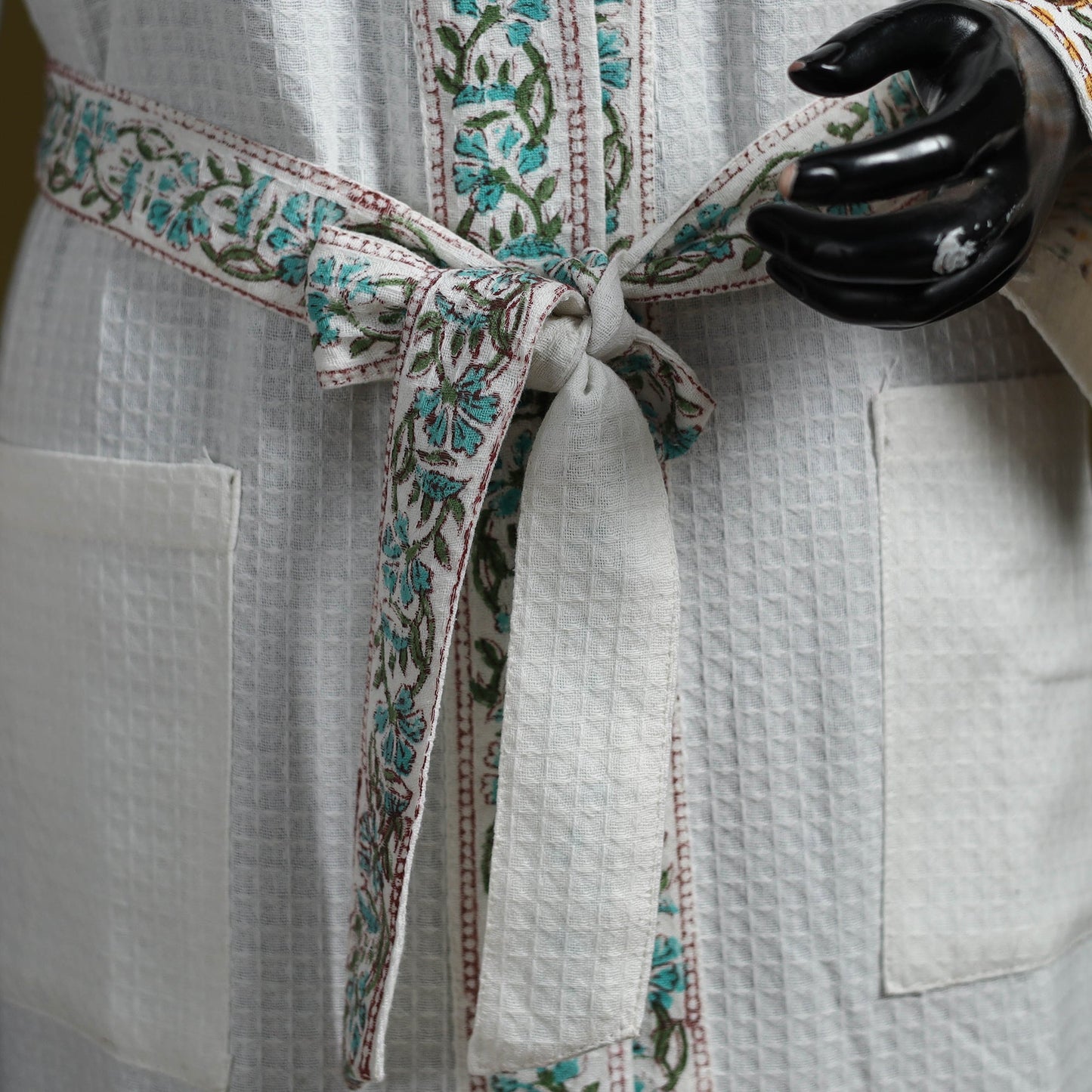 Sanganeri waffle weave handwoven bath robe 31 - handcrafted