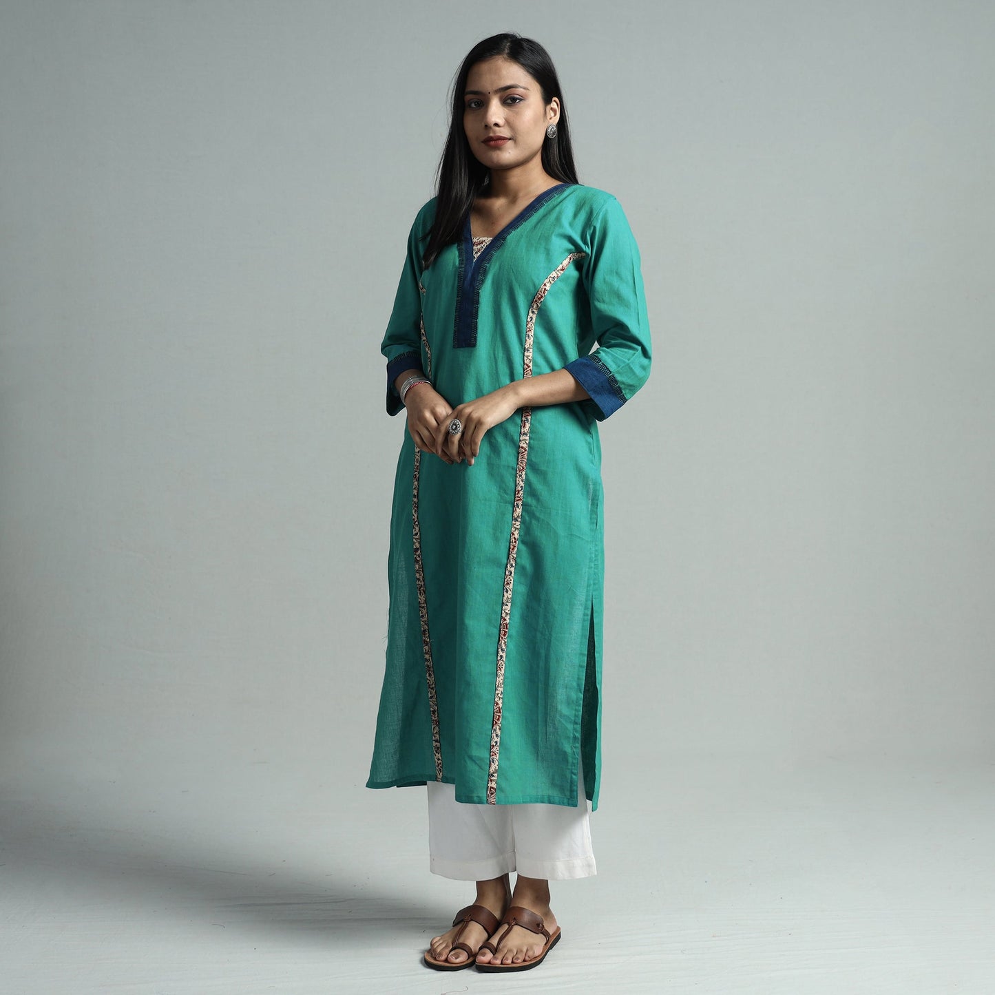 Buy Dharwad Cotton Kurta with Kalamkari Patchwork Online at iTokri.com
