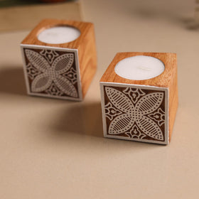 Set of 2 hand carved bakayan wood tealight candle holder 01