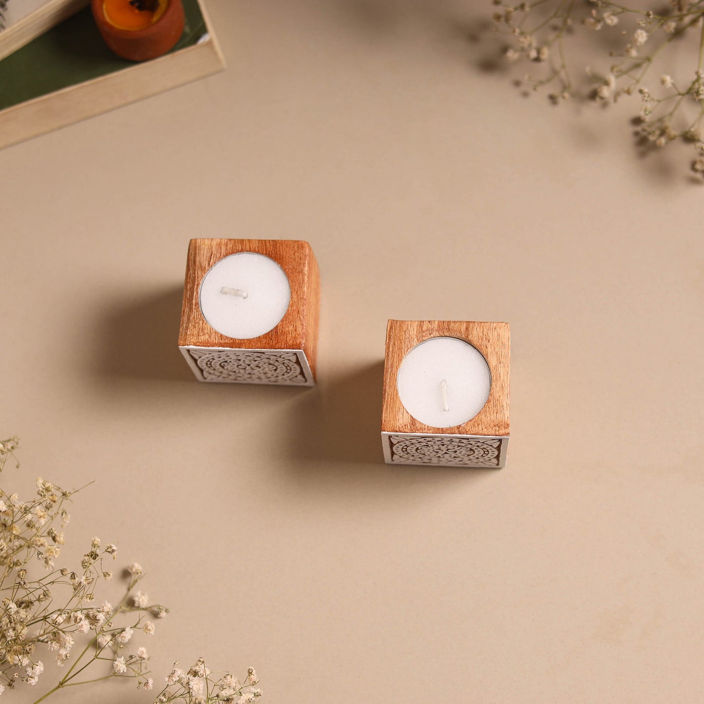 Set of 2 hand carved bakayan wood tealight candle holder 03