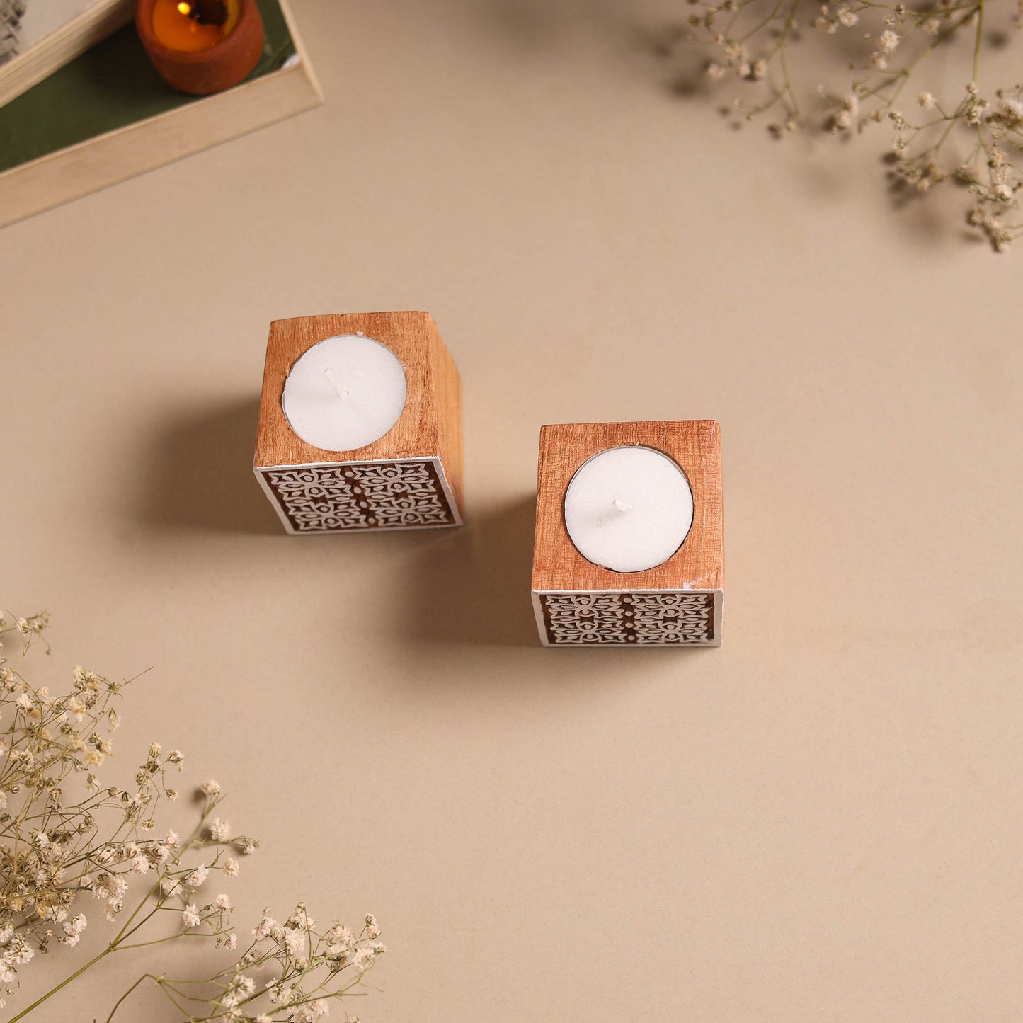 Set of 2 hand carved bakayan wood tealight candle holder 06