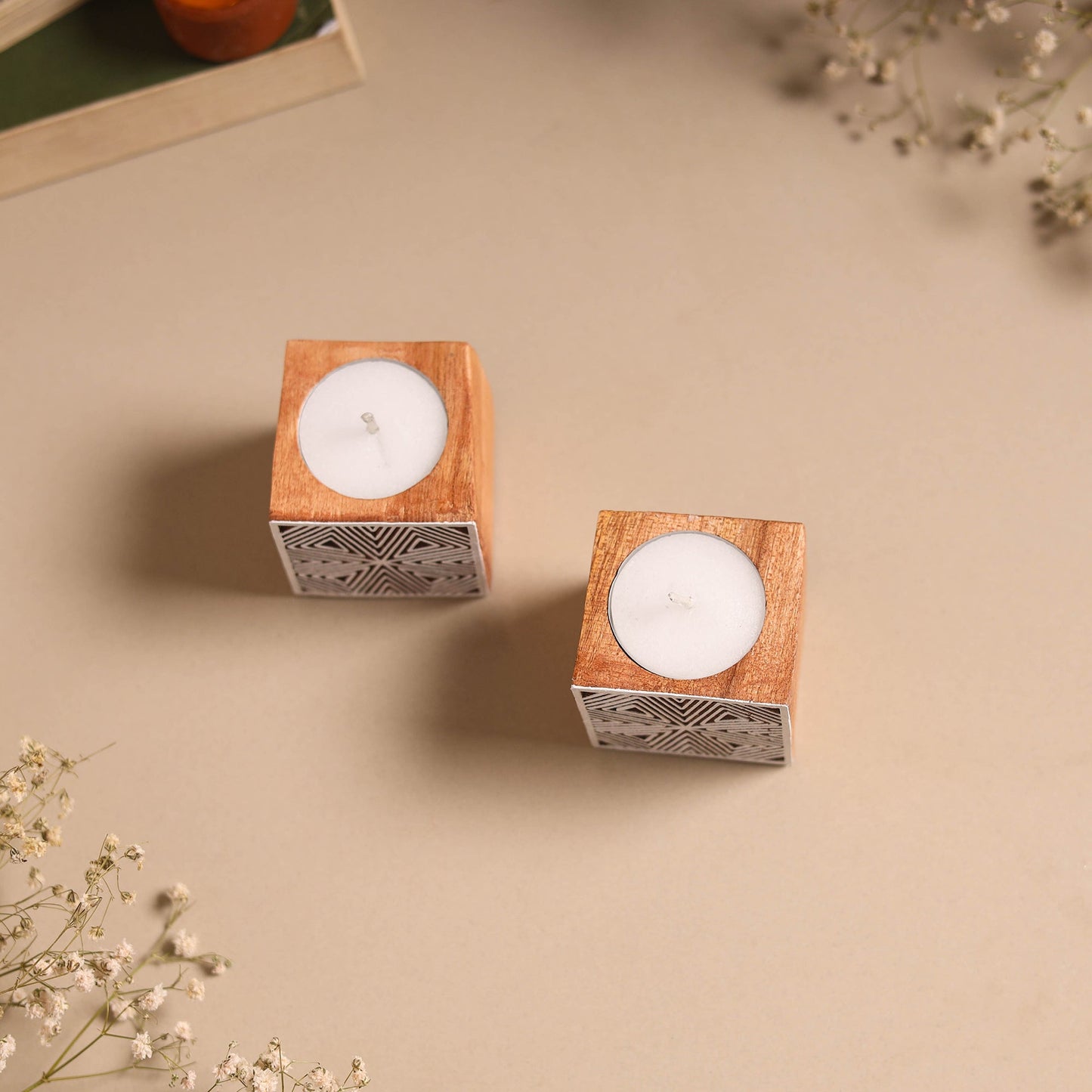 Set of 2 hand carved bakayan wood tealight candle holder 09