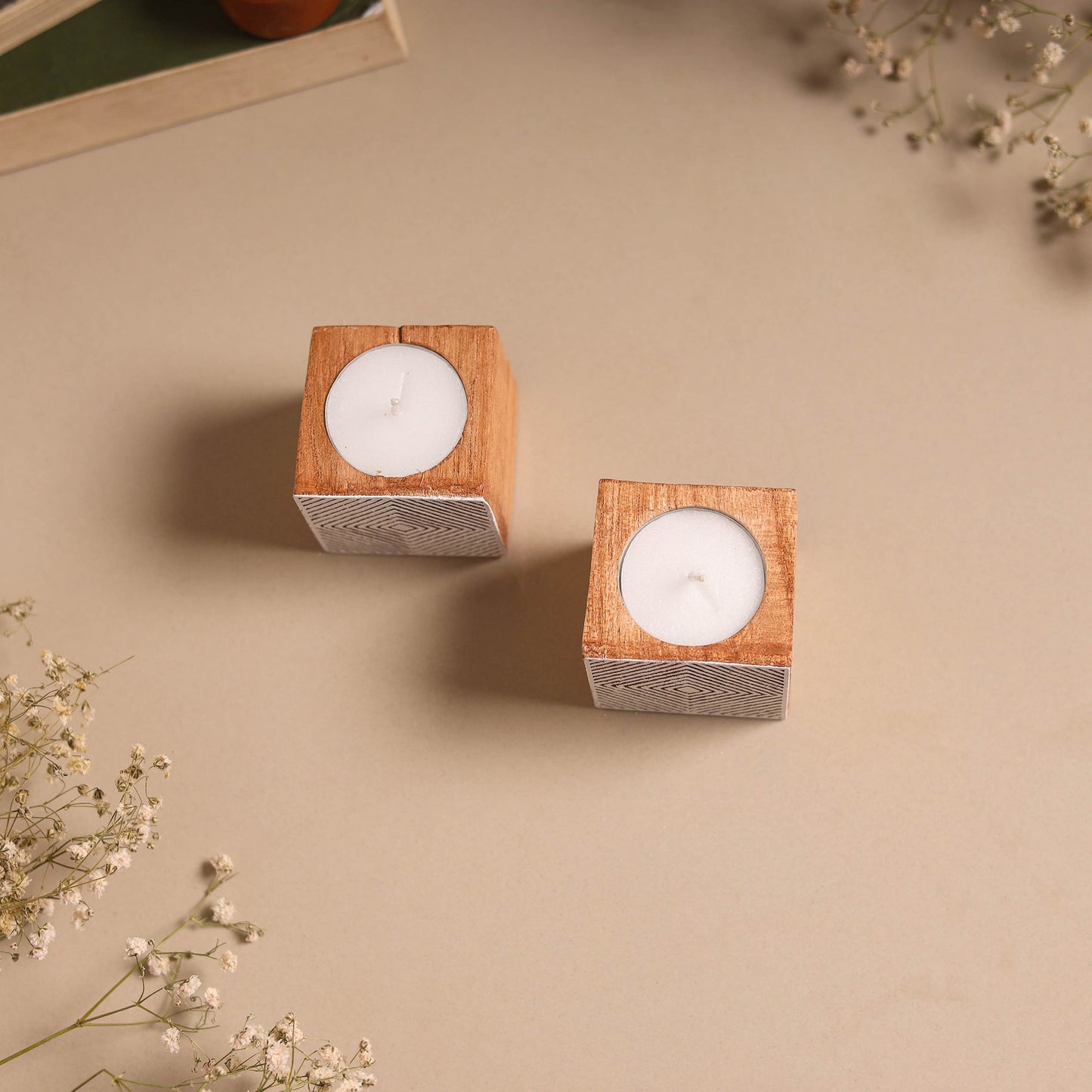 Set of 2 hand carved bakayan wood tealight candle holder 12