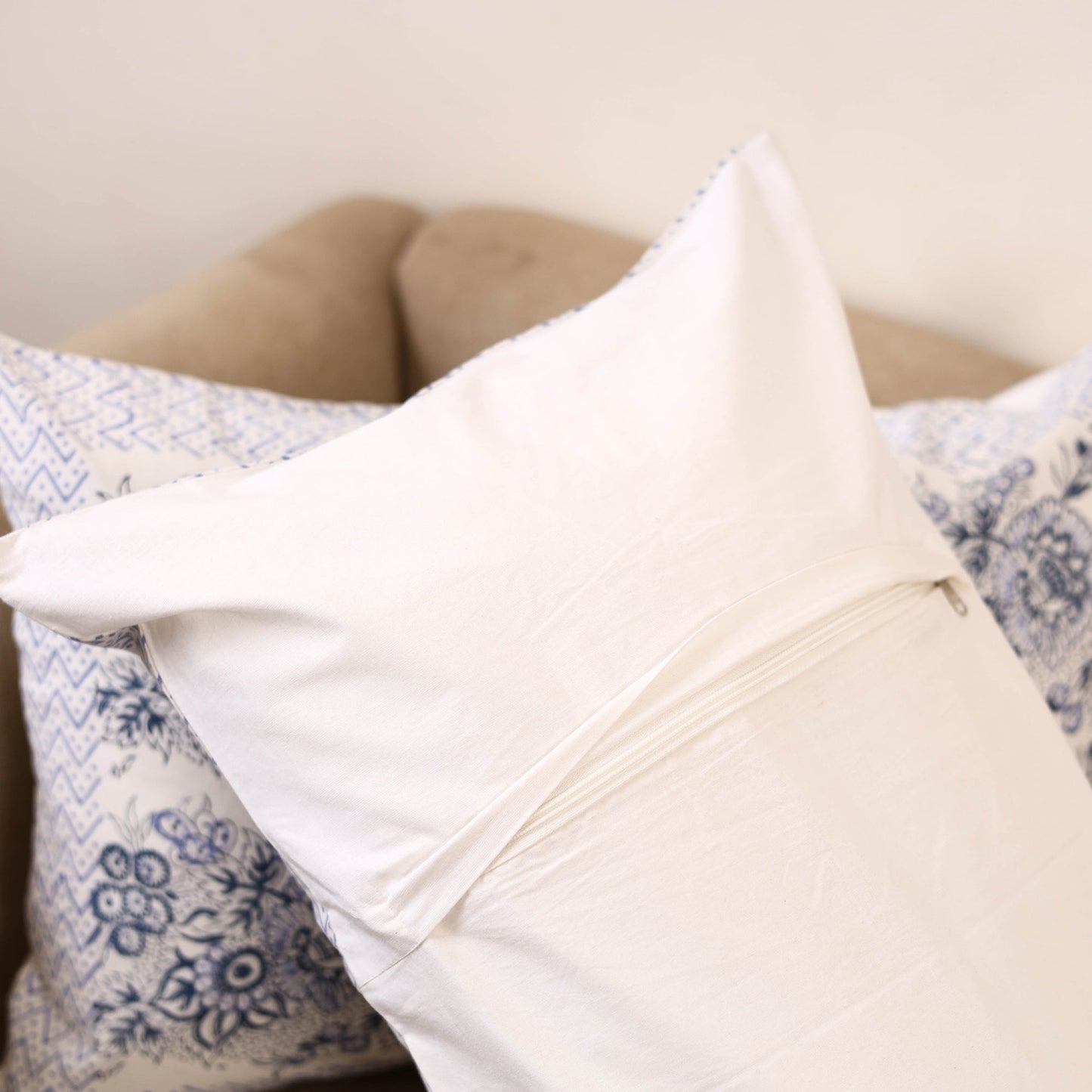 Set of 2 sanganeri cotton pillow covers 126 - handcrafted