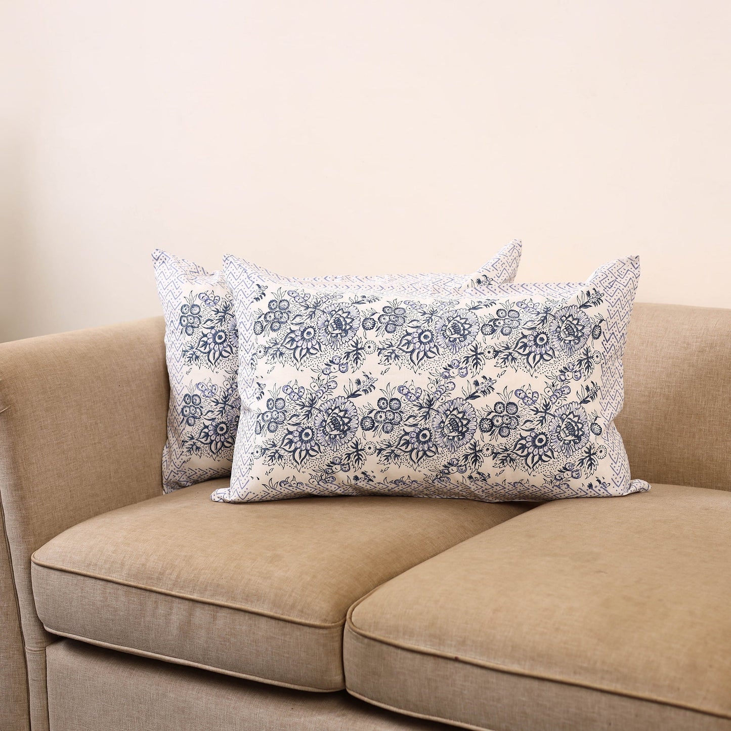 Set of 2 sanganeri cotton pillow covers 126 - handcrafted